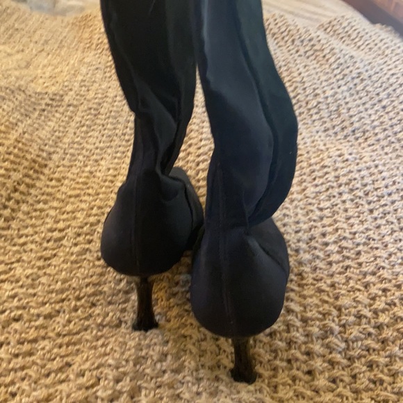 Stuart Weitzman suede boots - Picture 4 of 7